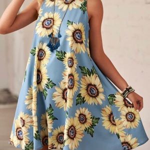 Sleeveless sunflower dress new in pack